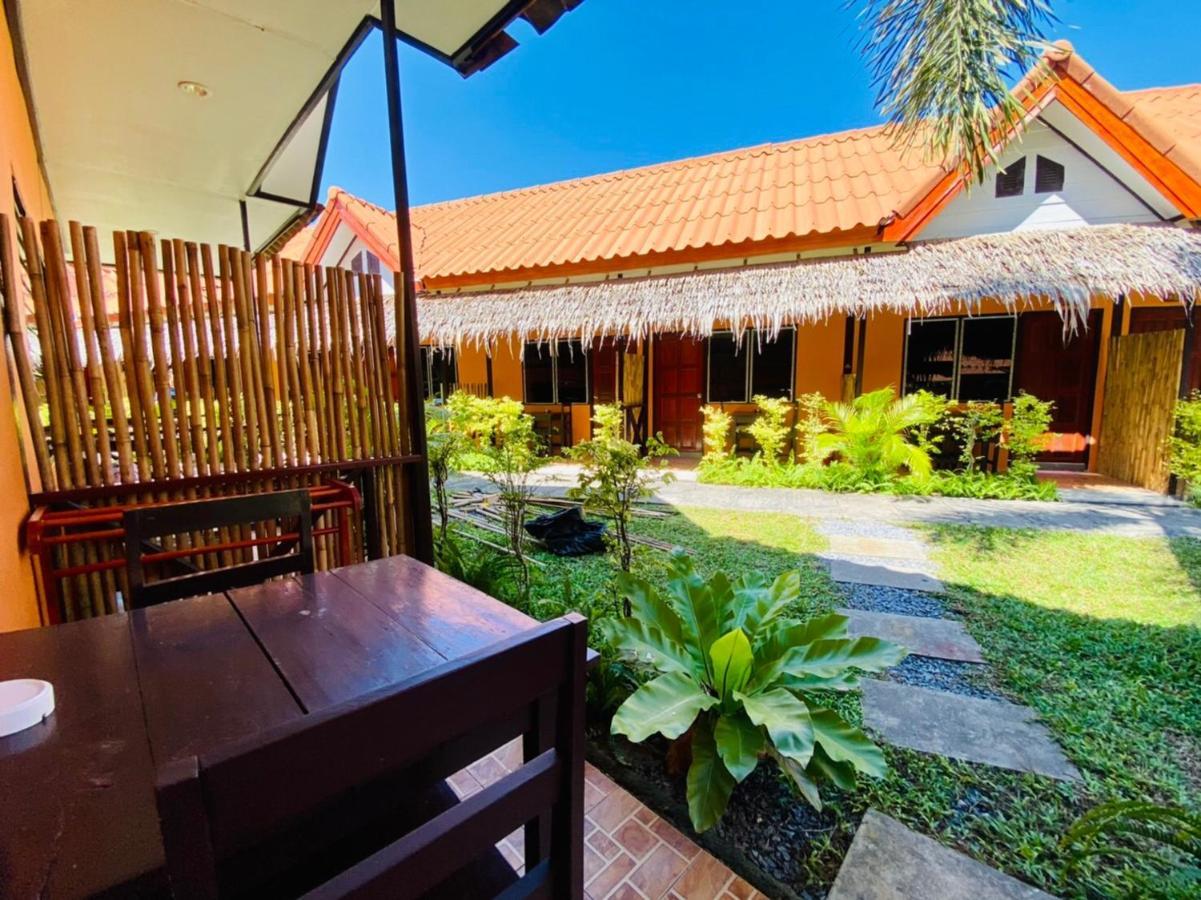 Baan Kasirin Resort Pattaya Beach Ко Липе Экстерьер фото